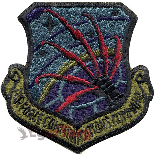 Нашивка приглушенная плечевая   Communications Command     -  72122 U.S.A.F. Communications Command Subdued Patch